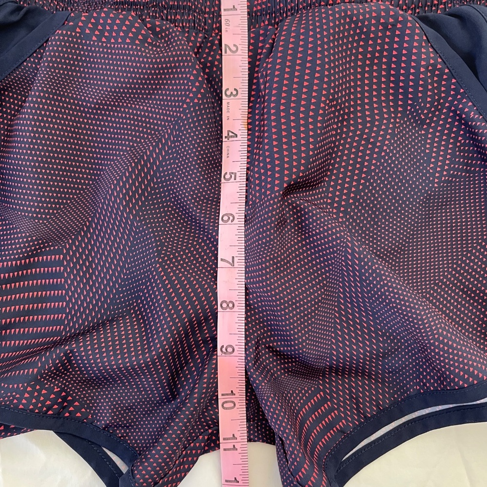 Under Armor Women's Fly-By 3" Running Shorts, Blue / Pink Dot Sz S - Picture 7 of 11